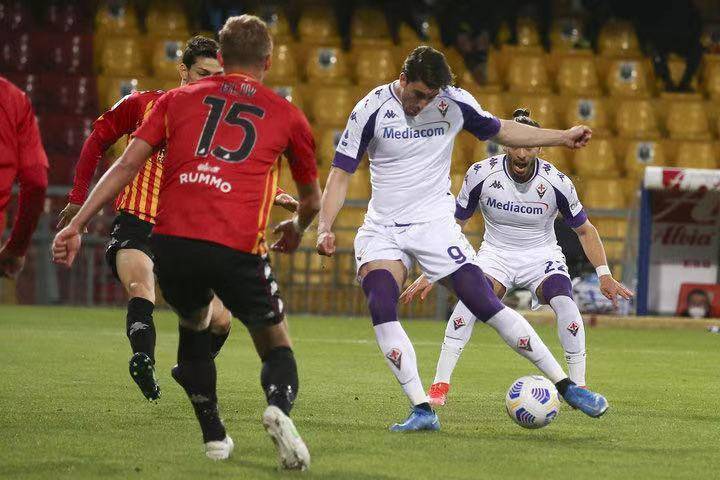 罗马主场大胜佛罗伦萨，积分榜排名升高(罗马对佛罗伦萨比赛结果)