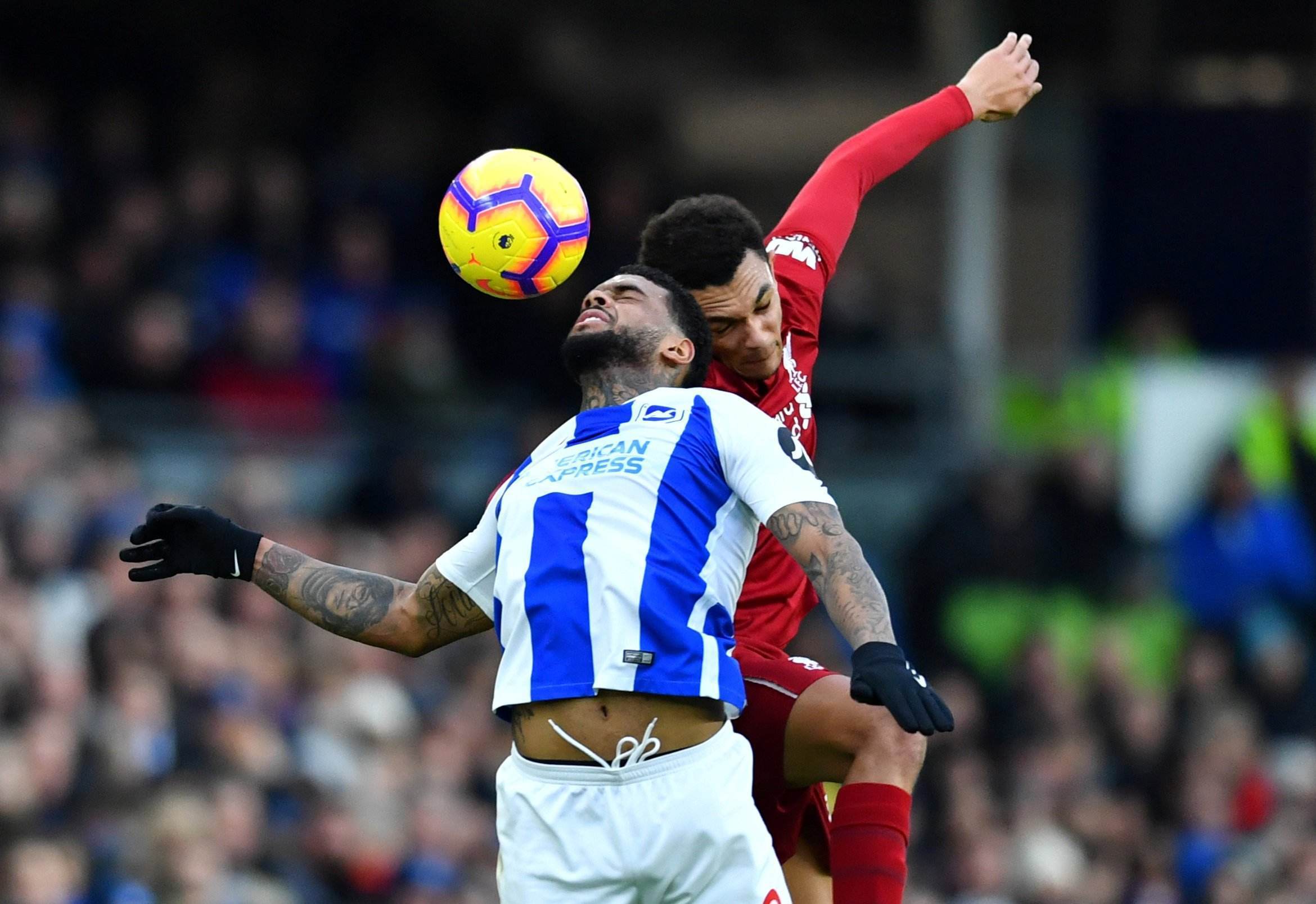 米兰电竞-南安普顿备战英格兰足球比赛的交锋策略(英国南安普顿足球队)