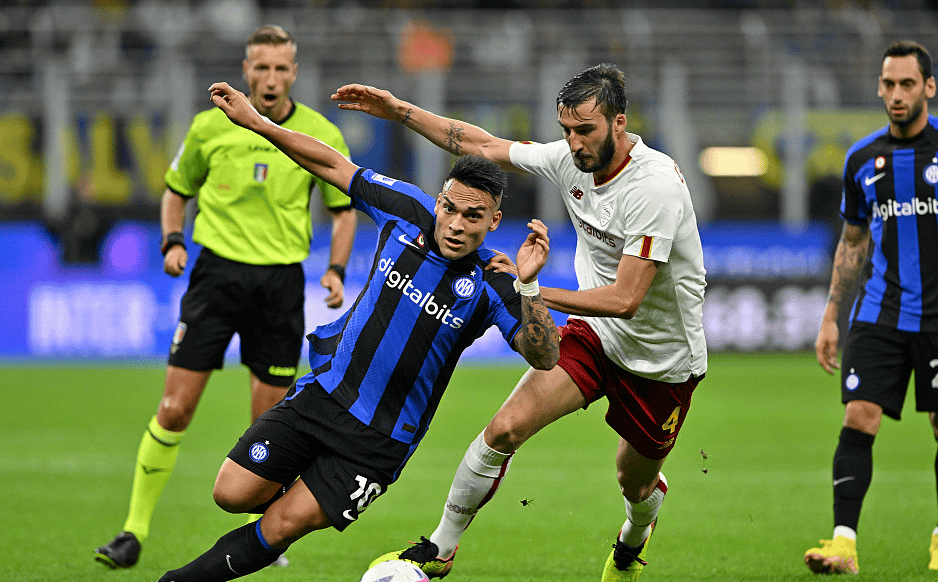 南安普顿备战英格兰足球比赛的交锋策略(英国南安普顿足球队) 南安普顿备战英格兰足球比赛的交锋策略(英国南安普顿足球队)