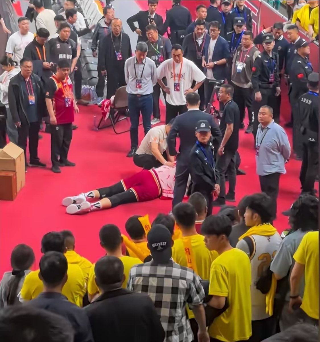 山西队员因伤缺席场比赛展现团队实力的简单介绍