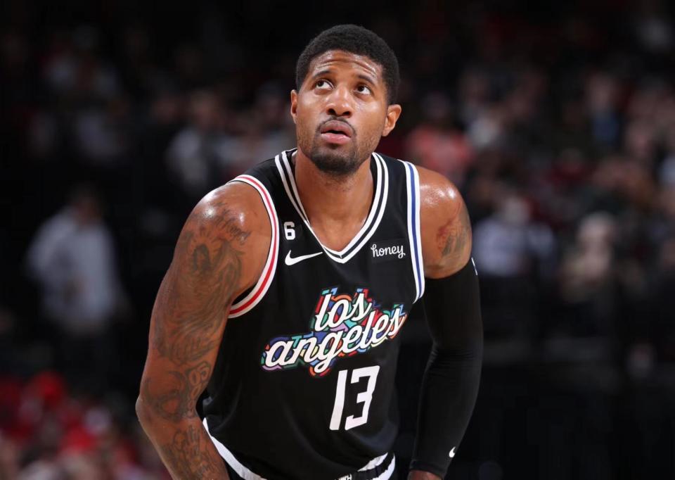 米兰电竞官网-天下篮球风云变幻莫测,意外突发赛果扑朔迷离!的简单介绍